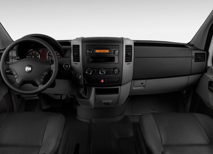  Dodge Sprinter Van 144 2006 года  (фото 5 из 12)